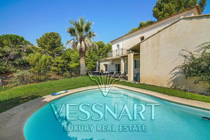 Image No.3-5 Bed House for sale