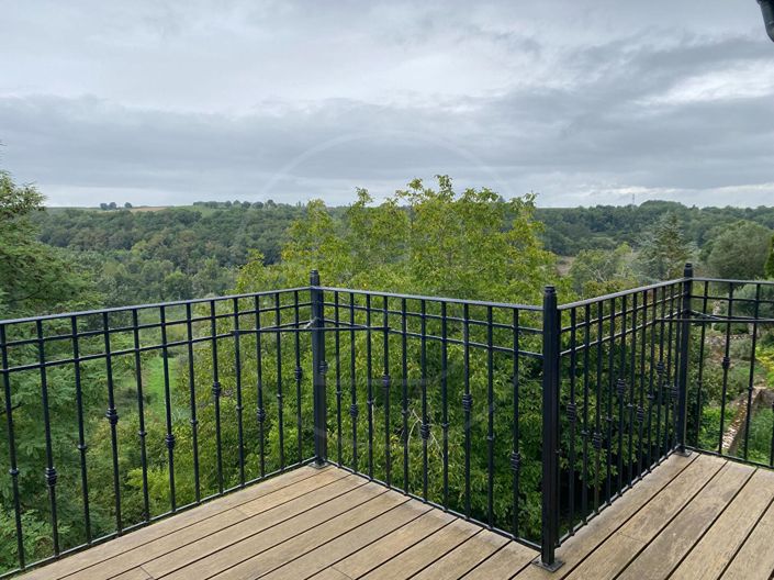 Image No.15-3 Bed House for sale