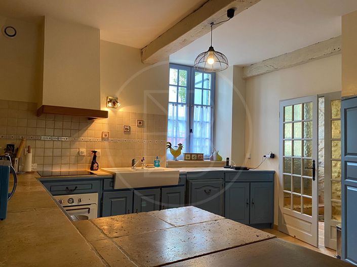 Image No.3-3 Bed House for sale