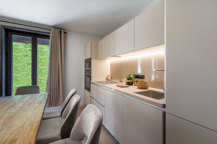 Image No.15-4 Bed Apartment for sale