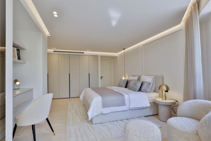 Image No.12-3 Bed Apartment for sale