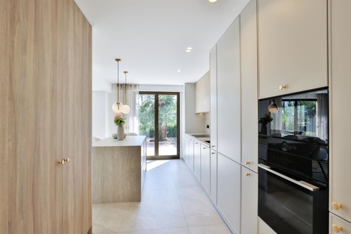 Image No.6-3 Bed Apartment for sale