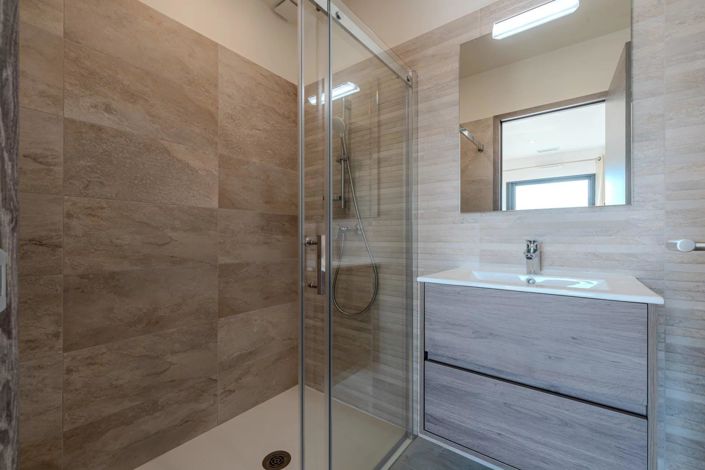 Image No.10-4 Bed House for sale