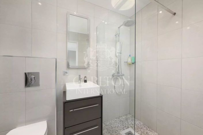 Image No.14-5 Bed House for sale