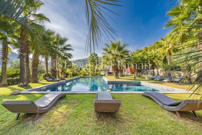 Image No.4-7 Bed House for sale