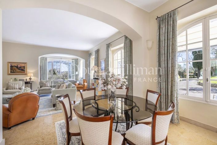 Image No.14-7 Bed House for sale