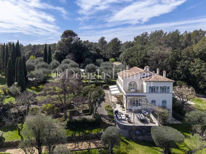 Image No.6-7 Bed House for sale