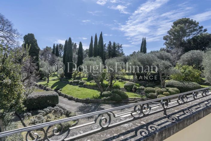 Image No.9-7 Bed House for sale