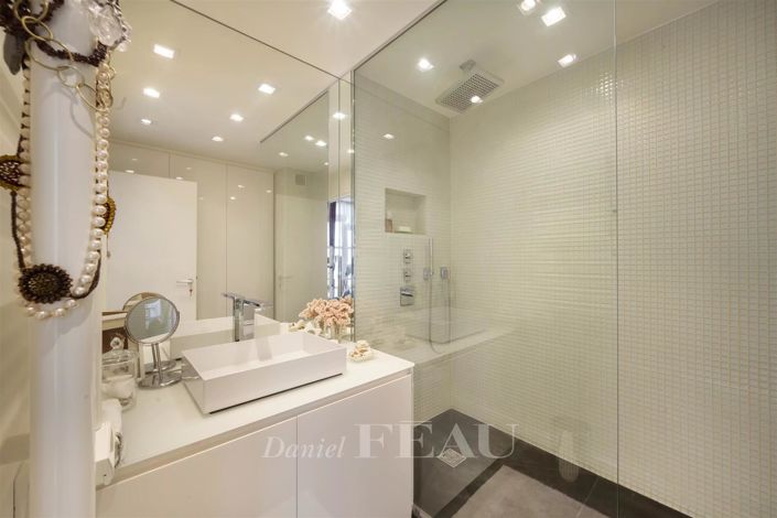 Image No.10-Appartement de 2 chambres à vendre à Paris