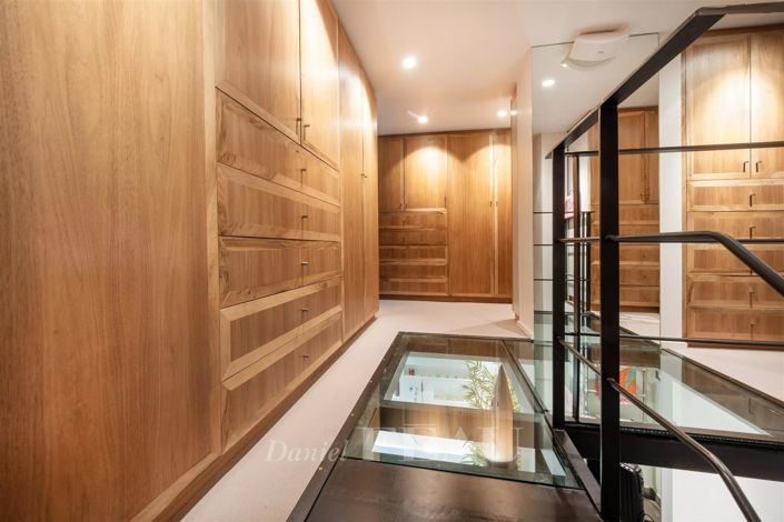 Image No.18-3 Bed Apartment for sale