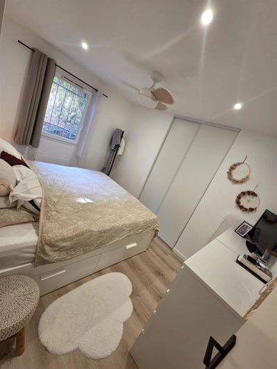 Image No.10-3 Bed Apartment for sale