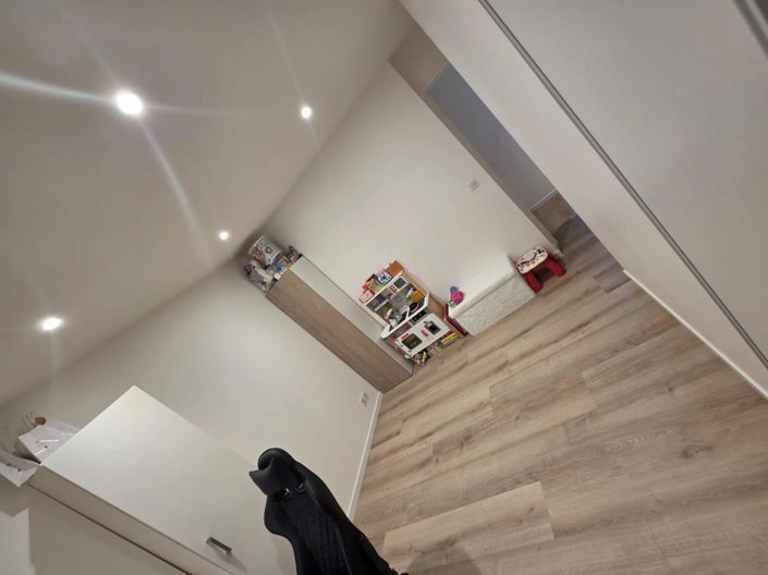 Image No.8-3 Bed Apartment for sale