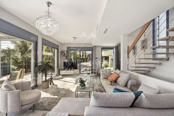 Image No.7-4 Bed House for sale