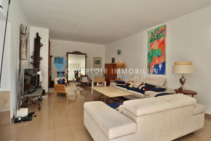 Image No.7-Maison de 4 chambres à vendre à Noves