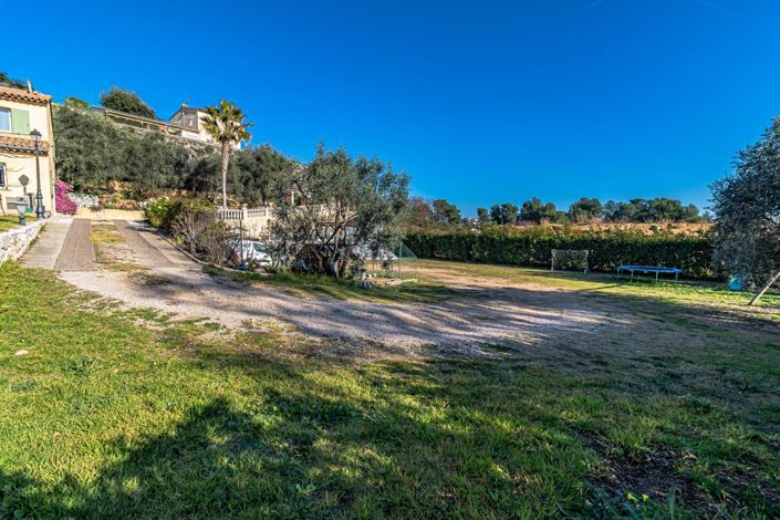 Image No.7-4 Bed House for sale