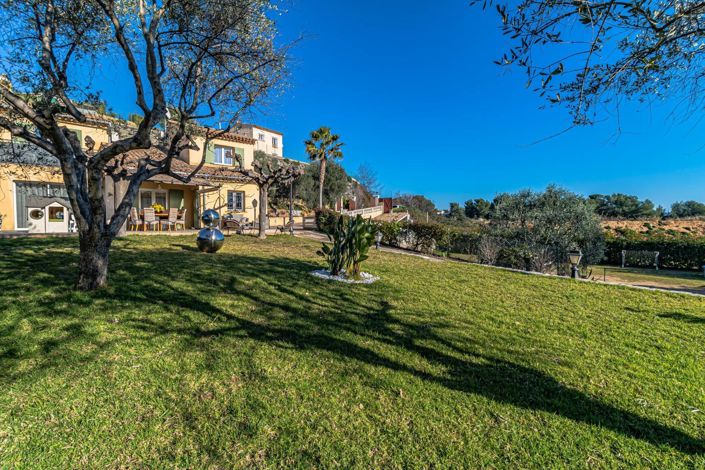 Image No.8-4 Bed House for sale