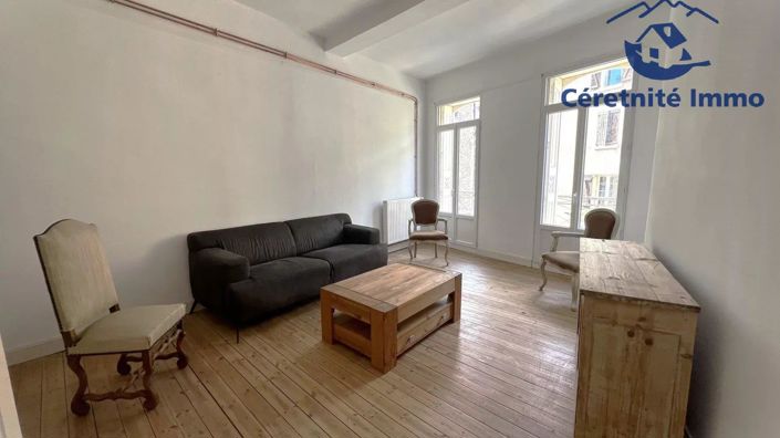 Image No.11-6 Bed House for sale