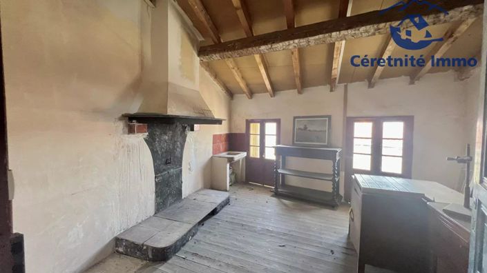 Image No.29-6 Bed House for sale