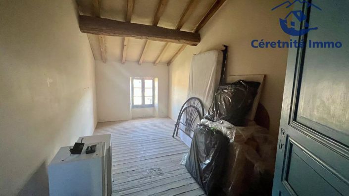 Image No.34-6 Bed House for sale