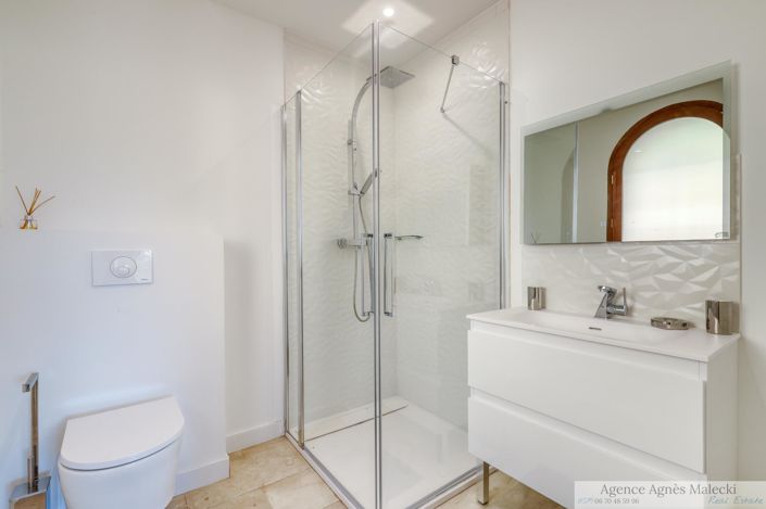 Image No.13-6 Bed House for sale