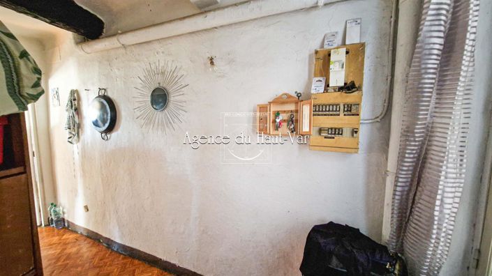 Image No.15-3 Bed House for sale