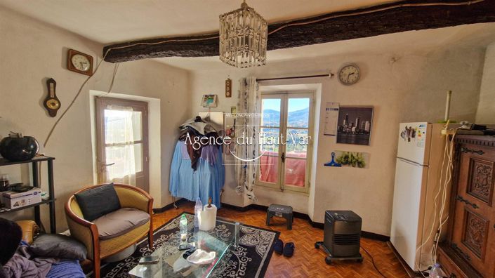 Image No.16-3 Bed House for sale