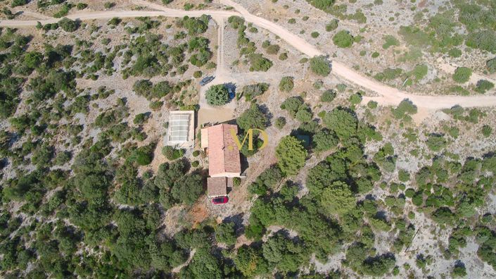 Image No.17-4 Bed House for sale