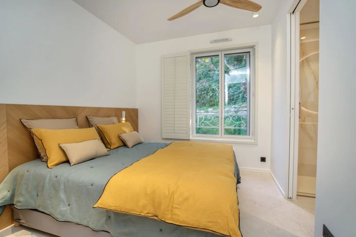 Image No.12-3 Bed House for sale