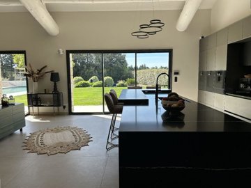 ag6lj7cmw5aiq70x9
