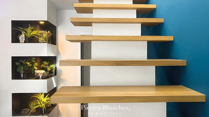 Image No.4-4 Bed House for sale