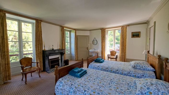 Image No.14-Propriété de 14 chambres à vendre à Lot