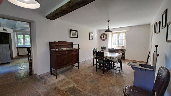 Image No.9-Propriété de 14 chambres à vendre à Lot