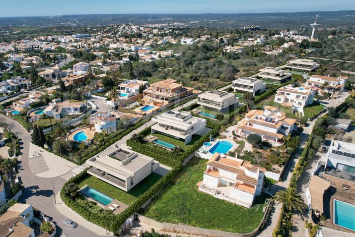 Image No.2-Maison de 4 chambres à vendre à Luz