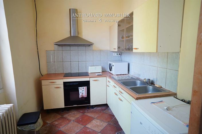 Image No.19-13 Bed Property for sale