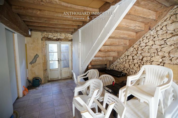 Image No.34-13 Bed Property for sale