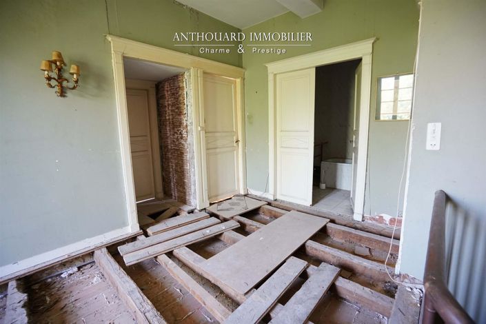 Image No.39-13 Bed Property for sale