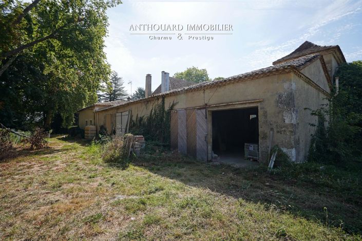 Image No.43-13 Bed Property for sale