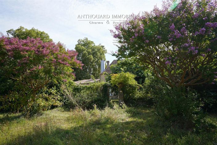 Image No.8-13 Bed Property for sale