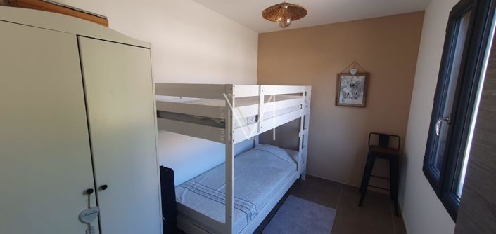 Image No.10-4 Bed House for sale