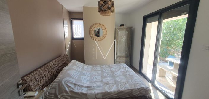 Image No.16-4 Bed House for sale