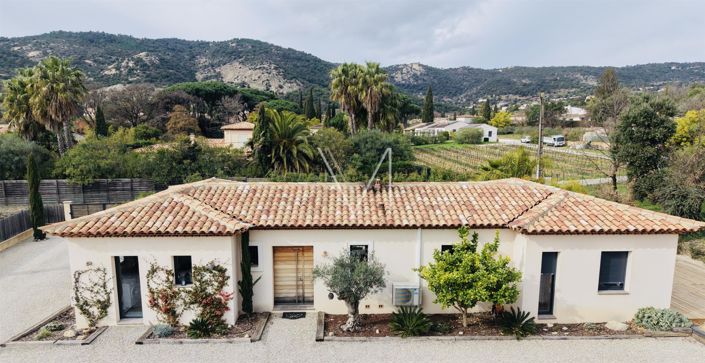 Image No.21-4 Bed House for sale