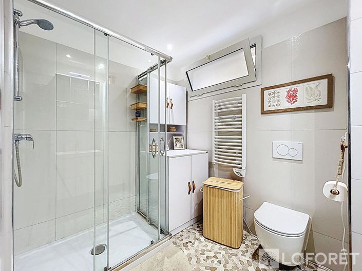 Image No.11-1 Bed Apartment for sale