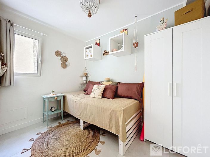 Image No.12-1 Bed Apartment for sale