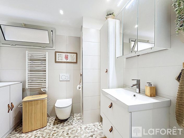 Image No.13-1 Bed Apartment for sale