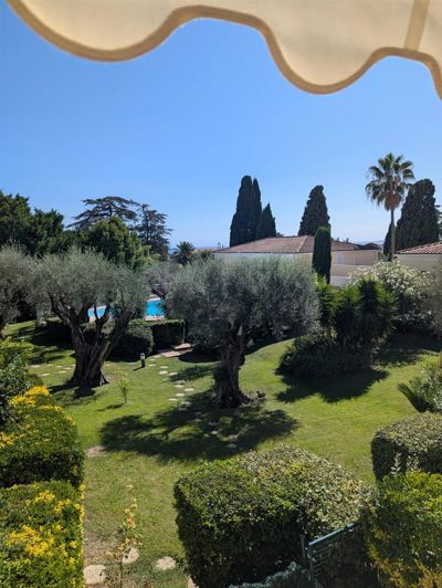 Image No.27-3 Bed Apartment for sale