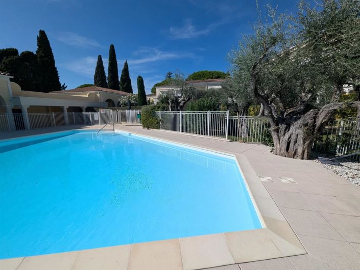 Image No.6-3 Bed Apartment for sale