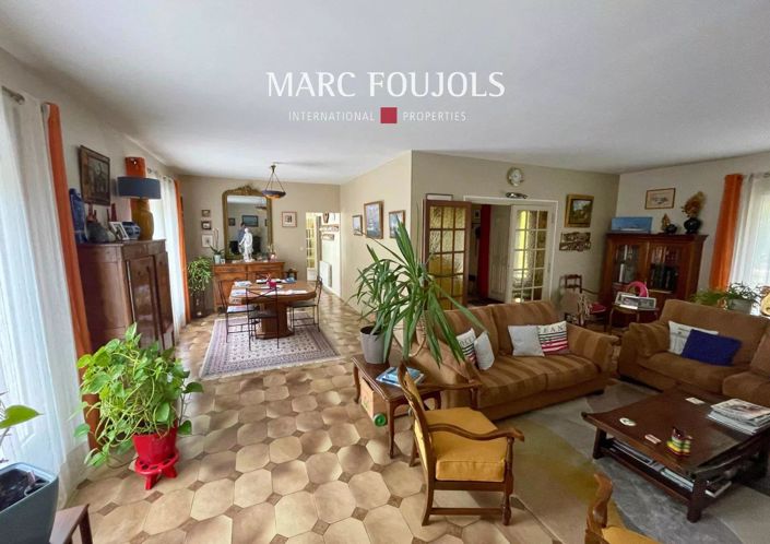 Image No.9-6 Bed House for sale