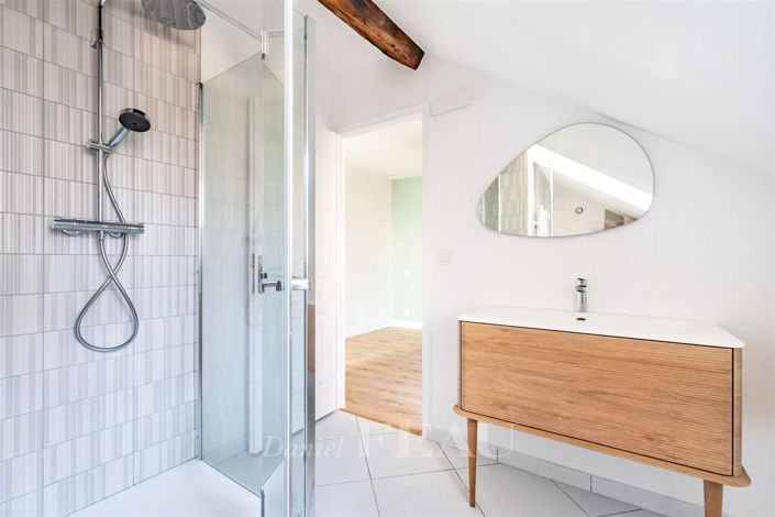 Image No.15-3 Bed Apartment for sale