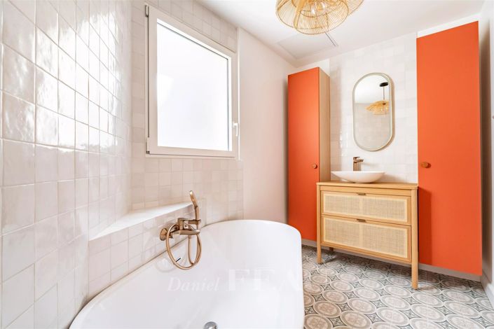 Image No.8-3 Bed Apartment for sale