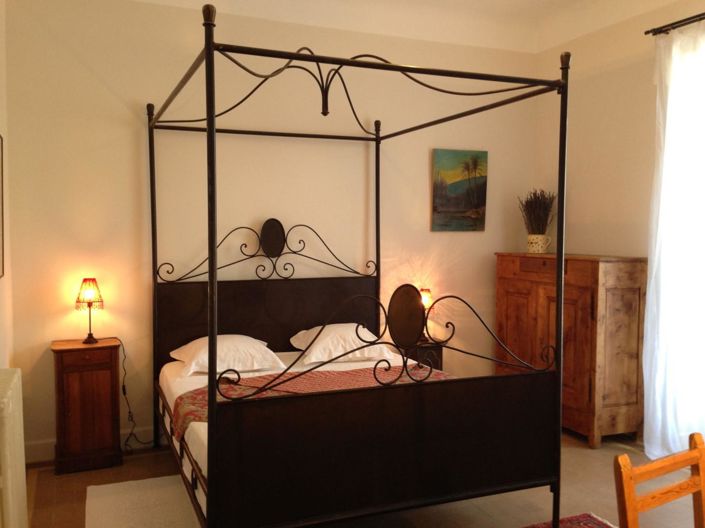 Image No.11-6 Bed House for sale